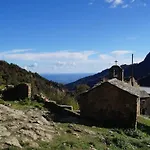 Casa vacanze Maison Au Calme Piscine Au Coeur De La Nature U Nuciolu Talasani